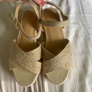 Espadrille flatform sandal